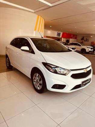 CHEVROLET ONIX 1.4 MPFI LT 8V FLEX 4P AUTOMÁTICO CHEVROLET ONIX 1.4 MPFI LT 8V FLEX 4P AUTOMÁTICO